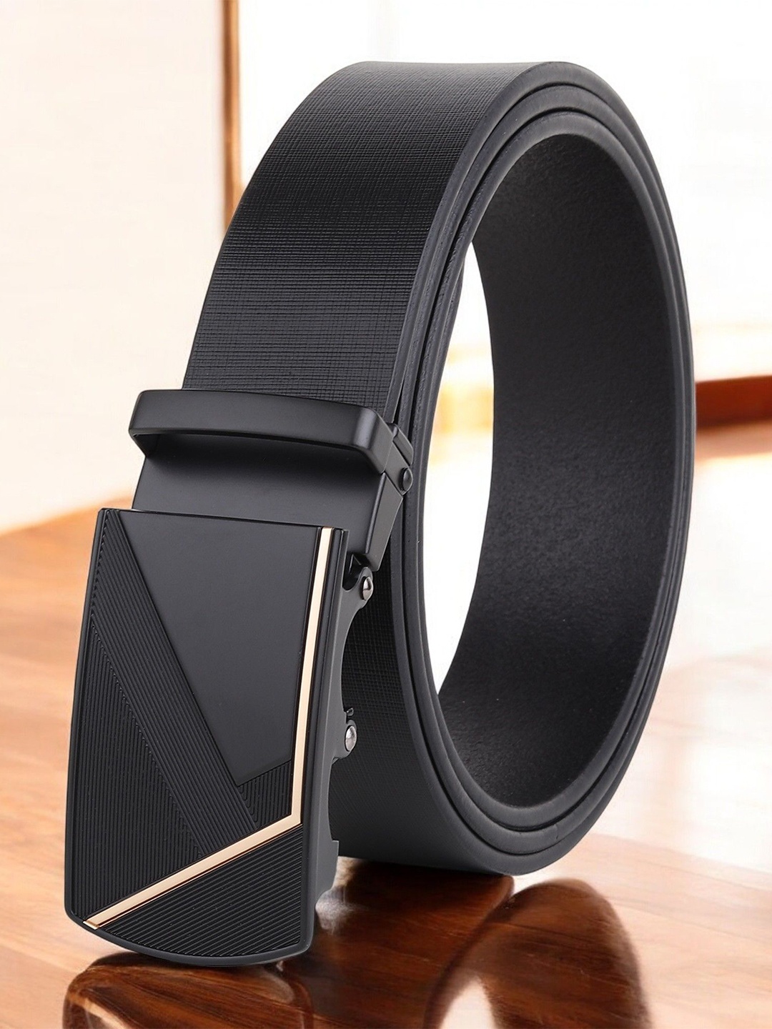 

Metronaut Men Textured Leather Formal Belt, Black