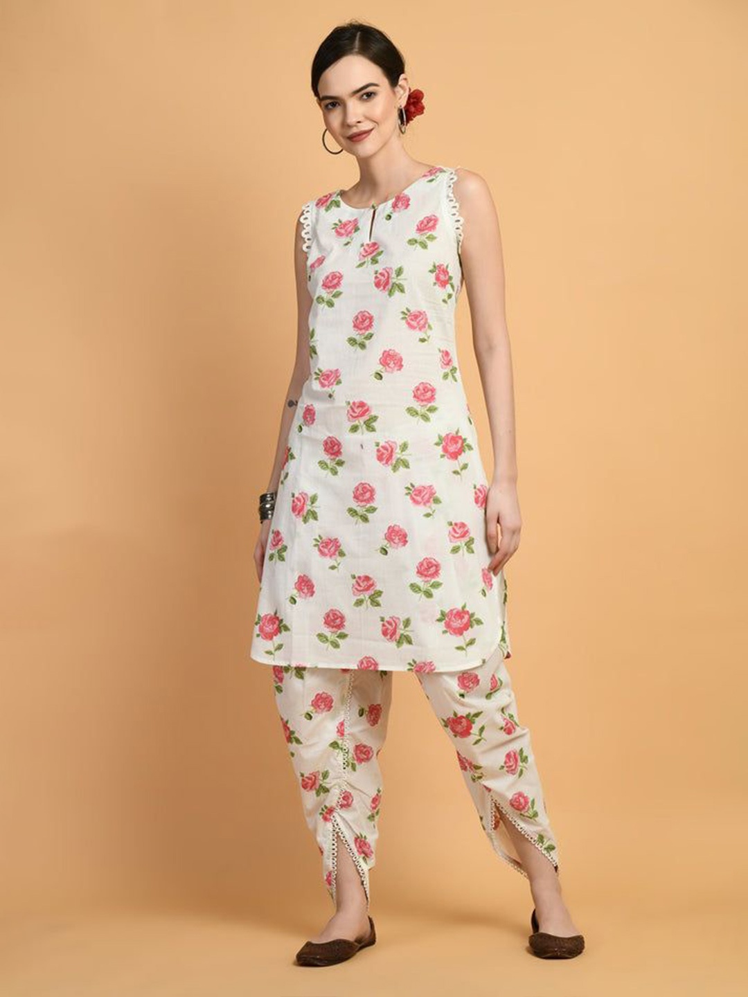 

SEEDS OF FUSION Floral Printed Pure Cotton Kurti, White