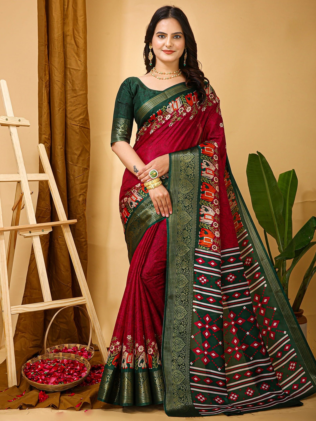 

V3 FASHION STUDIO Ethnic Motifs Zari Art Silk Saree, Red