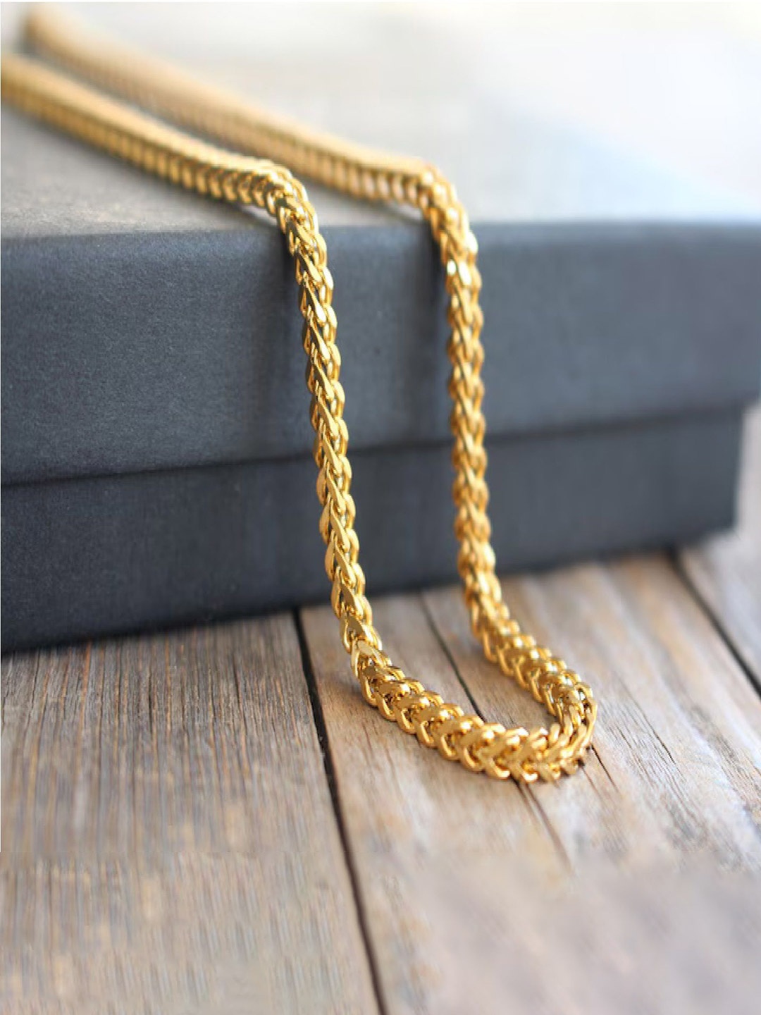 

Crazy Fashion Unisex Stainless Steel Gold-Plated Minimal Chain