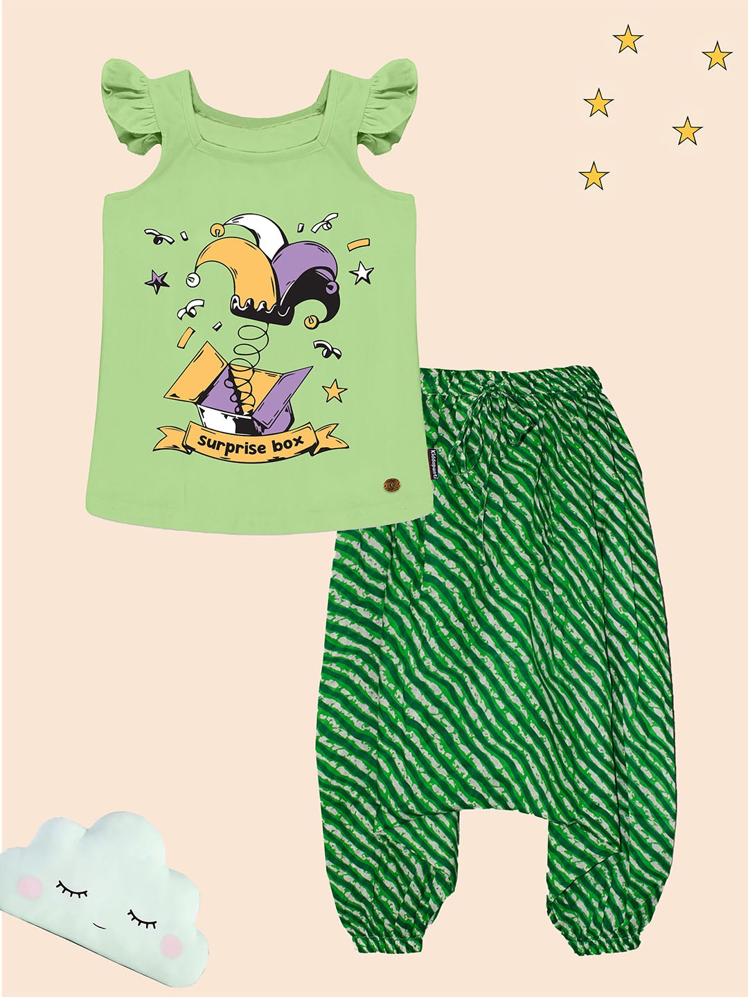 

KiddoPanti Girls Printed Square Neck Pure Cotton T-shirt With Jodhpuri Pant, Green