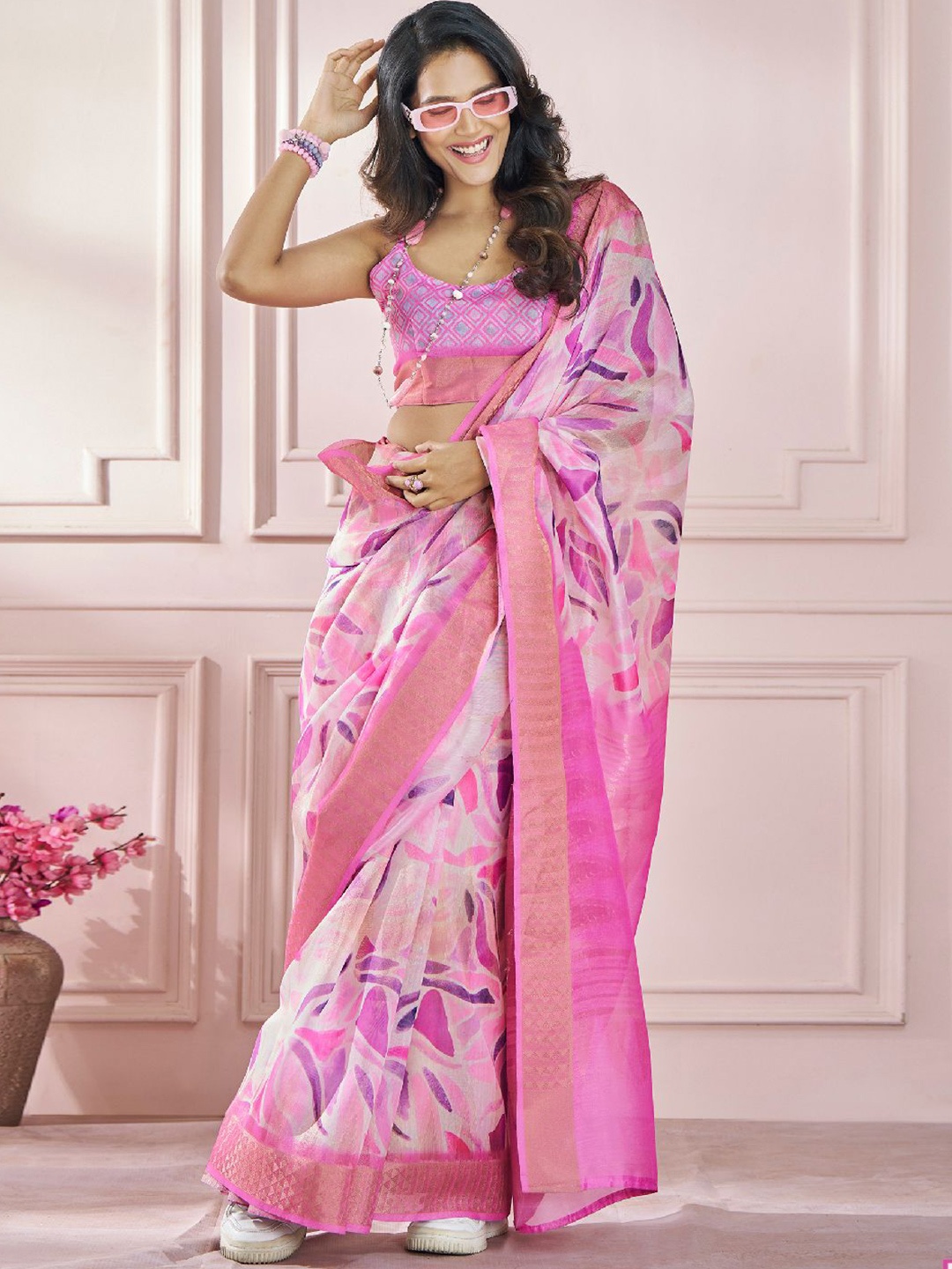 

DIVASTRI Zari Silk Blend Saree, Pink