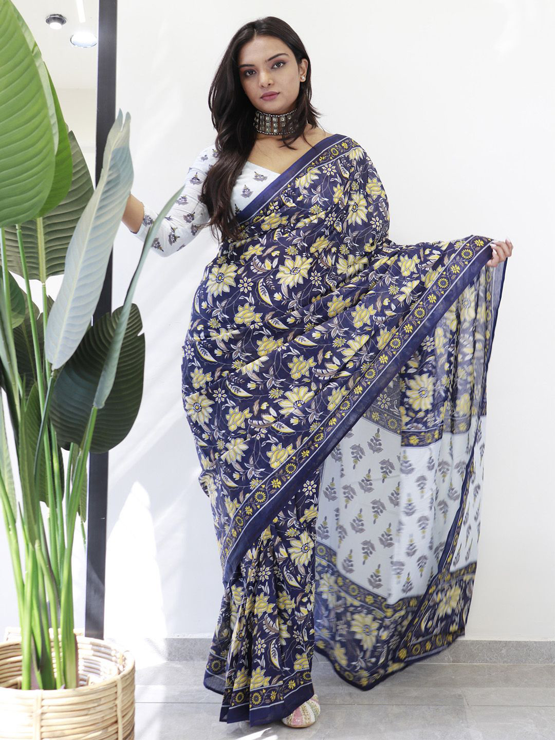 

Mitera Floral Ready to Wear Saree, Navy blue