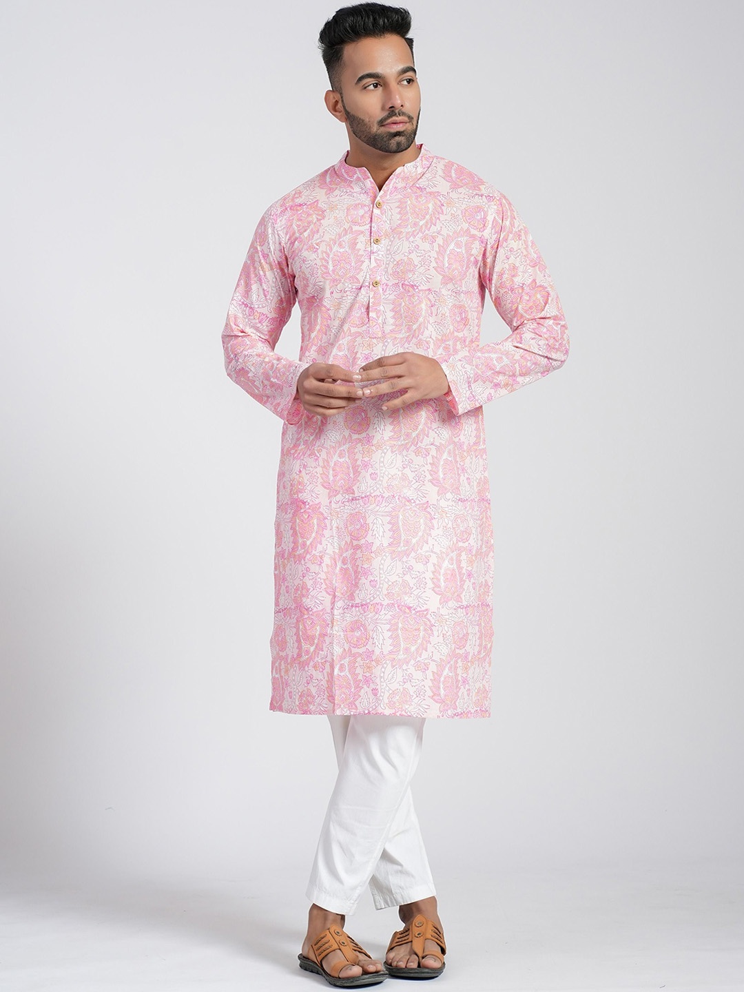 

Cotton Curio Floral Printed Mandarin Collar Pure Cotton Straight Kurta, Pink