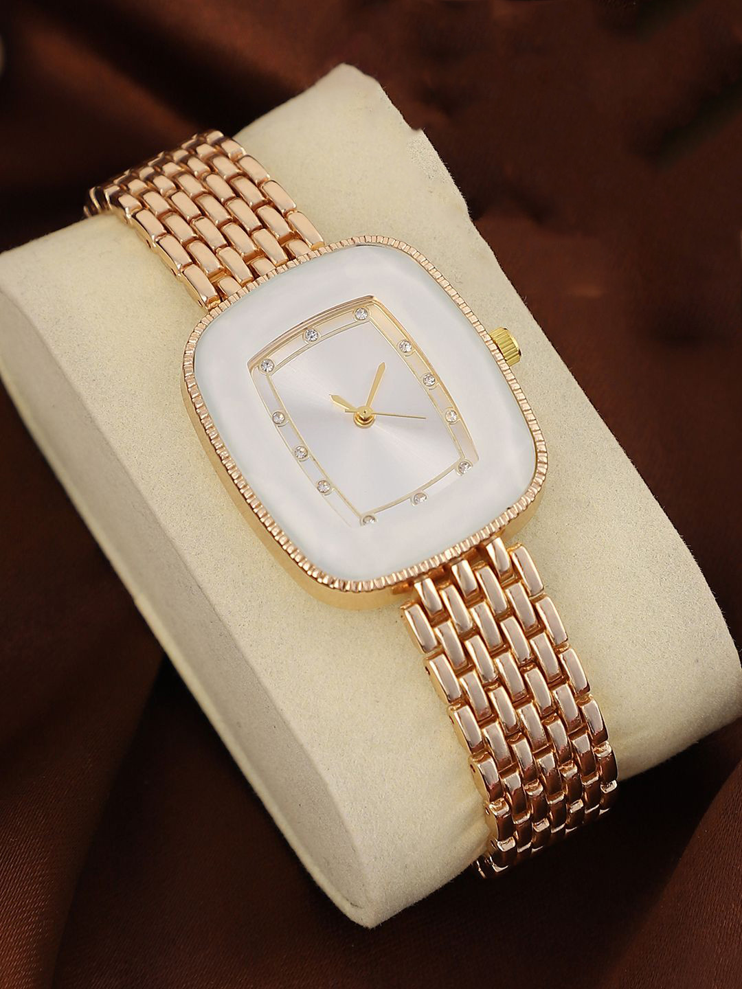 

HAUTE SAUCE by Campus Sutra Women The Grecian Rectangular Diamond Watch SS25_HSWC1389, White