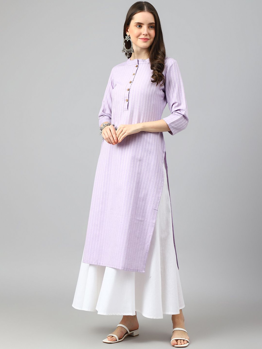 

DIVASTRI Striped Mandarin Collar Straight Kurta, Lavender