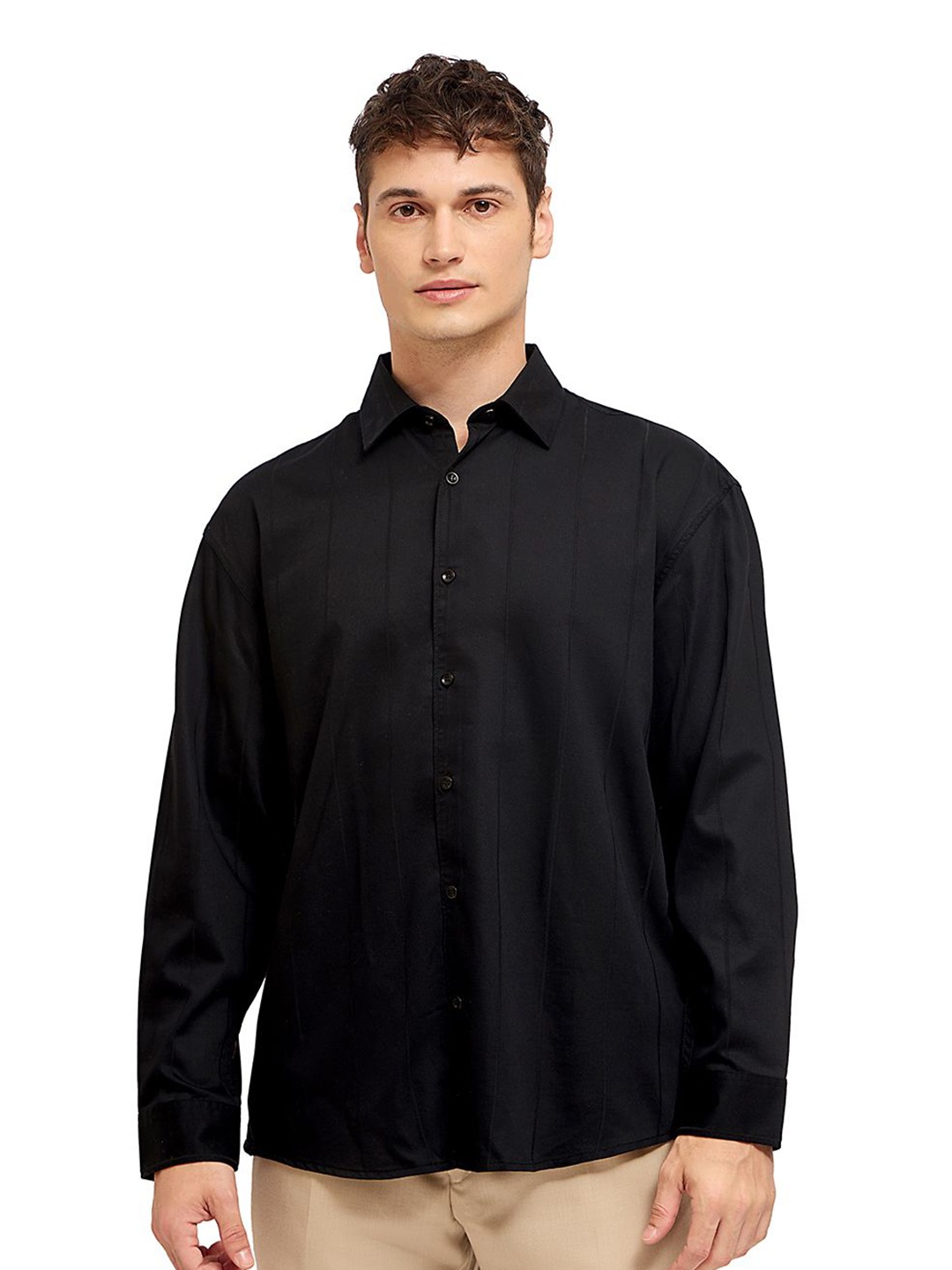 

Mast & Harbour Men Comfort Opaque Casual Shirt, Black