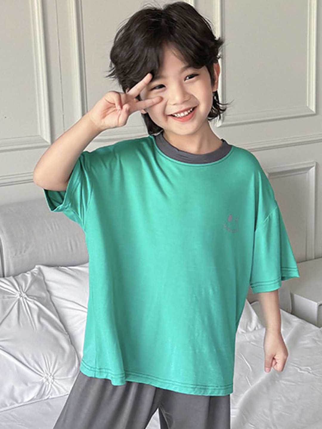 

LULU & SKY Boys Night suit, Green