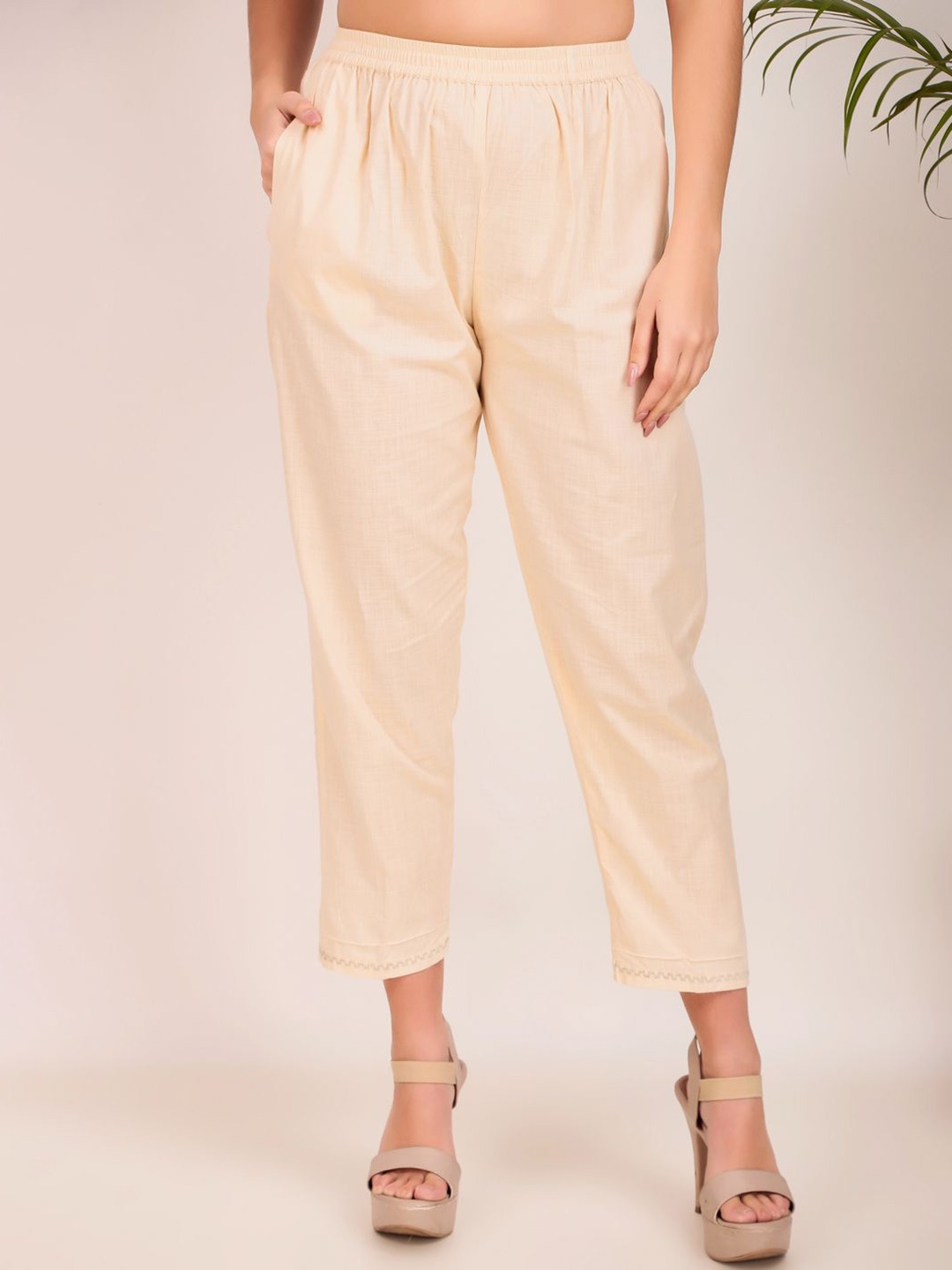 

zuri Women Relaxed Straight Leg Regular Fit Mid-Rise Cotton Trousers, Beige