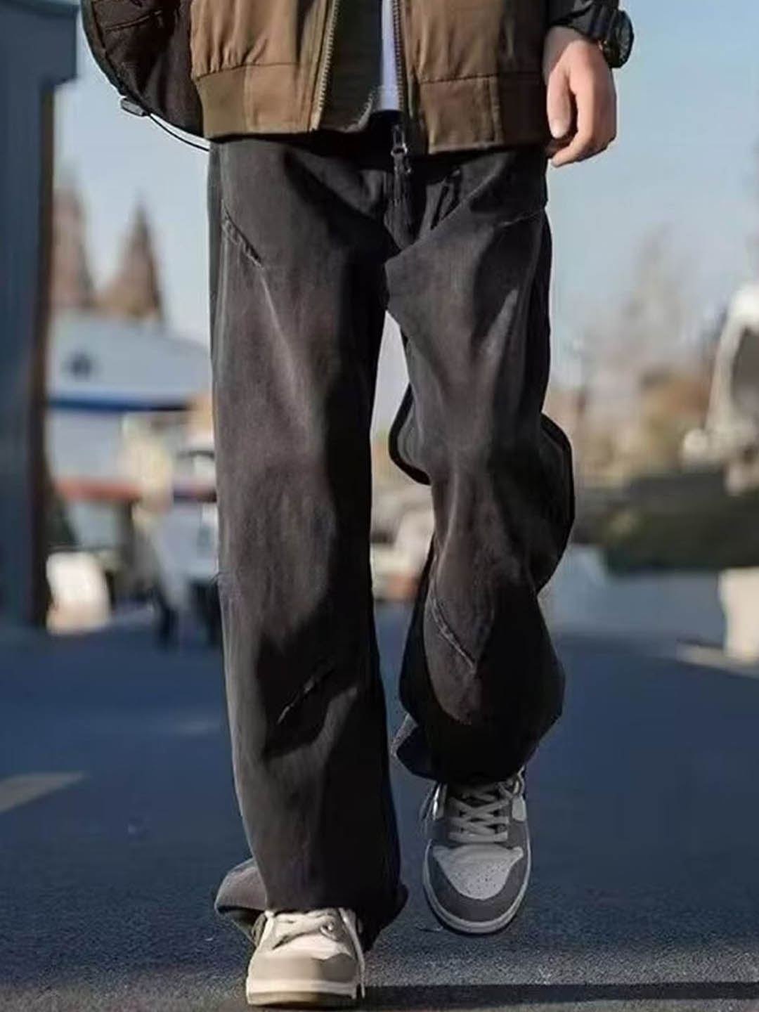 

HERE&NOW Men Slash Knee Jeans, Black
