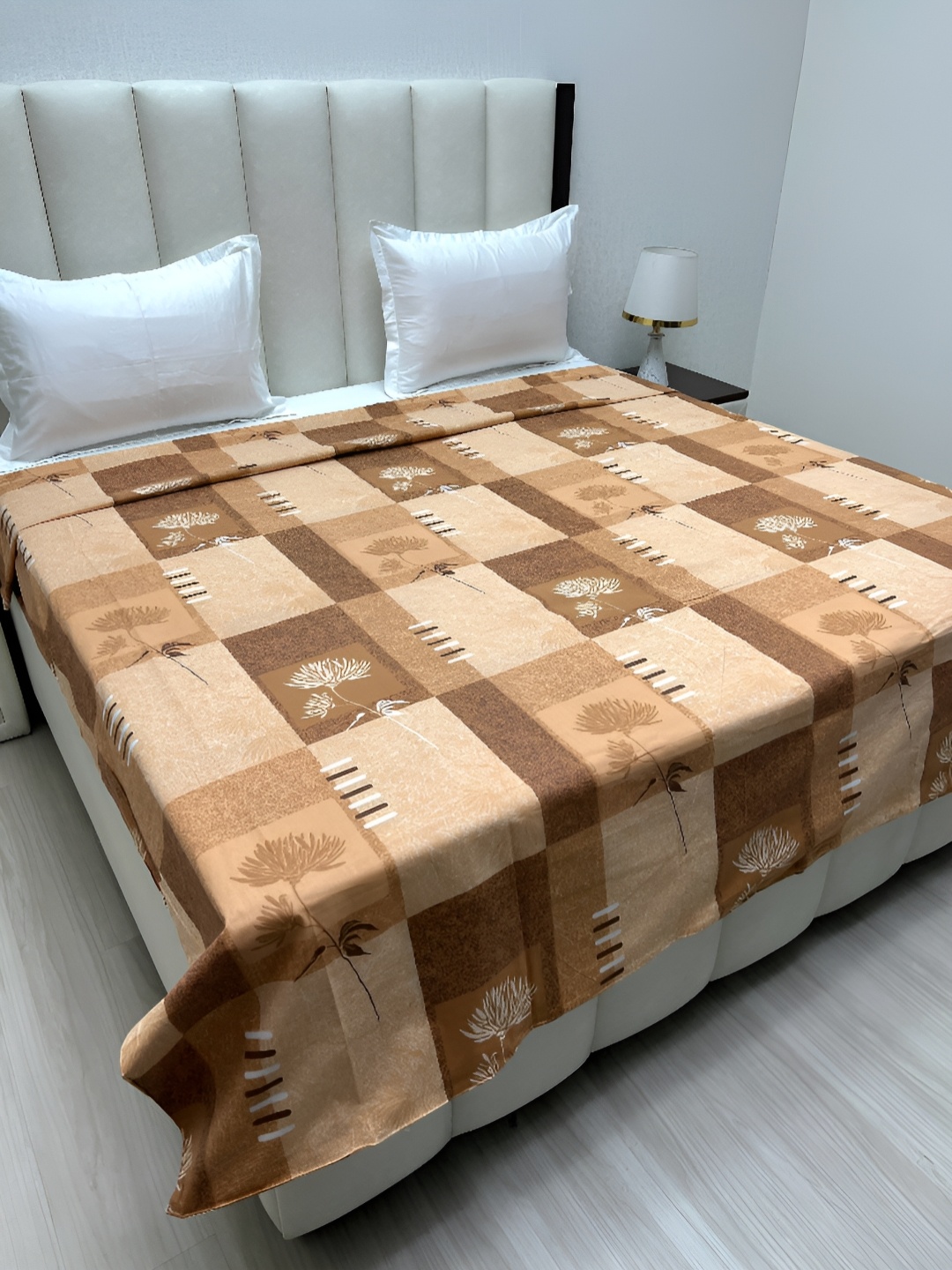 

Pure Decor Brown Floral Printed Cotton King Size Quilt with Zipper Duvet Cover
