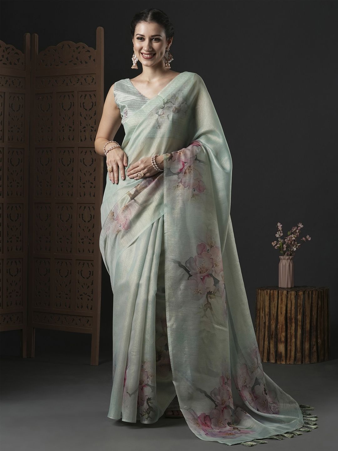 

Mitera Floral Zari Organza Saree, Sea green