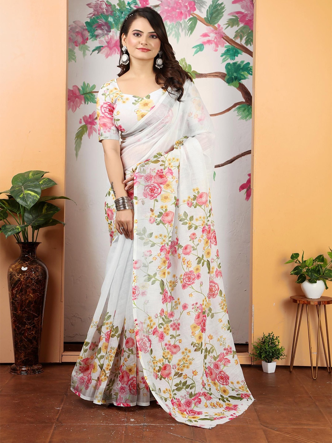 

KALINI Ethnic Motifs Zari Linen Blend Khadi Saree, White