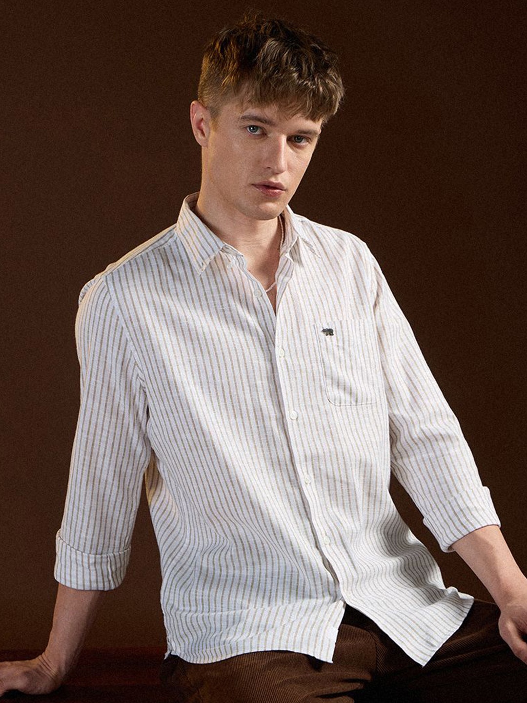 

THE BEAR HOUSE Men Slim Fit Opaque Striped Casual Shirt, White