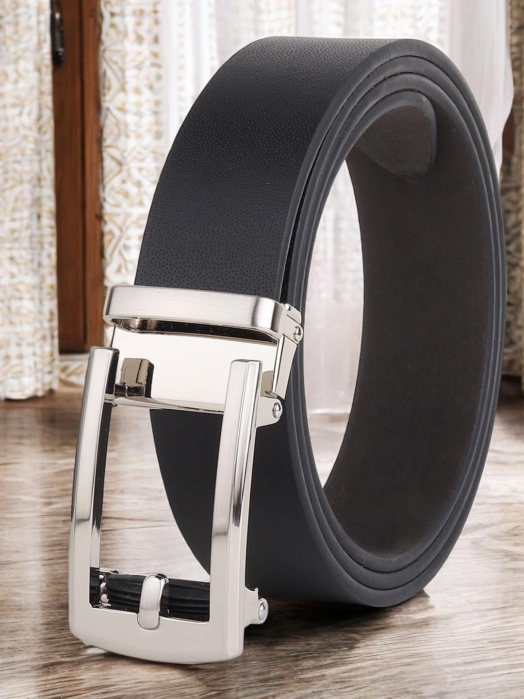 

Metronaut Men Textured Leather Formal Belt, Black