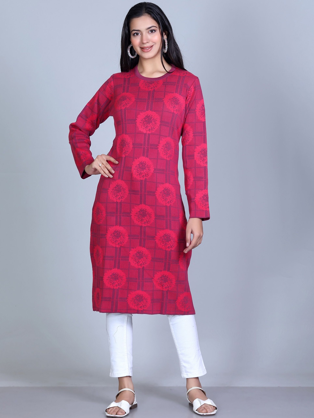 

BeriBlu Ethni Motifs Woven Design Round Neck Jacquard Straight Kurta, Purple