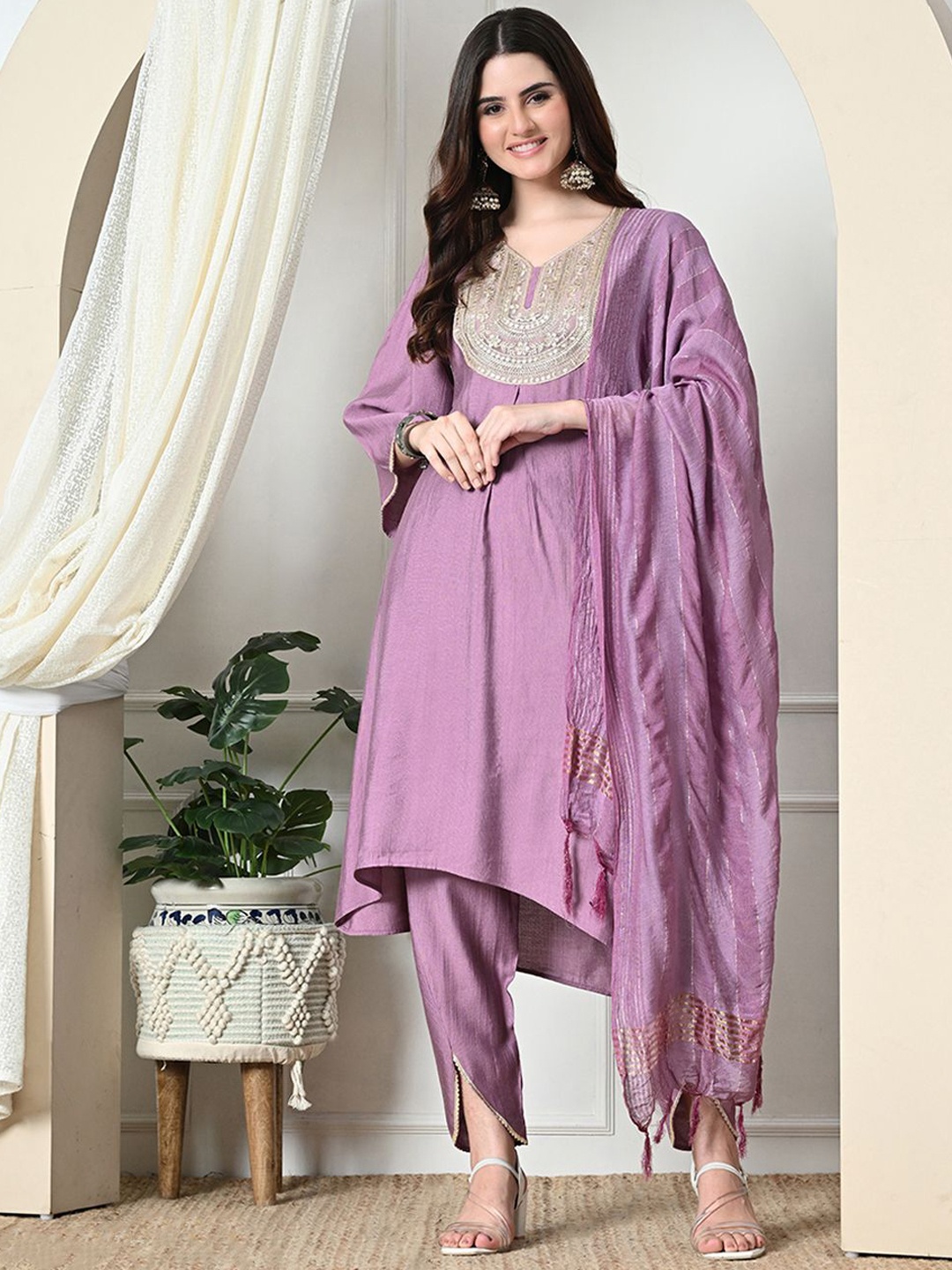 

KALINI Floral Embroidered Sequinned V-Neck A-Line Kurta With Dhoti Pants & Dupatta, Lavender