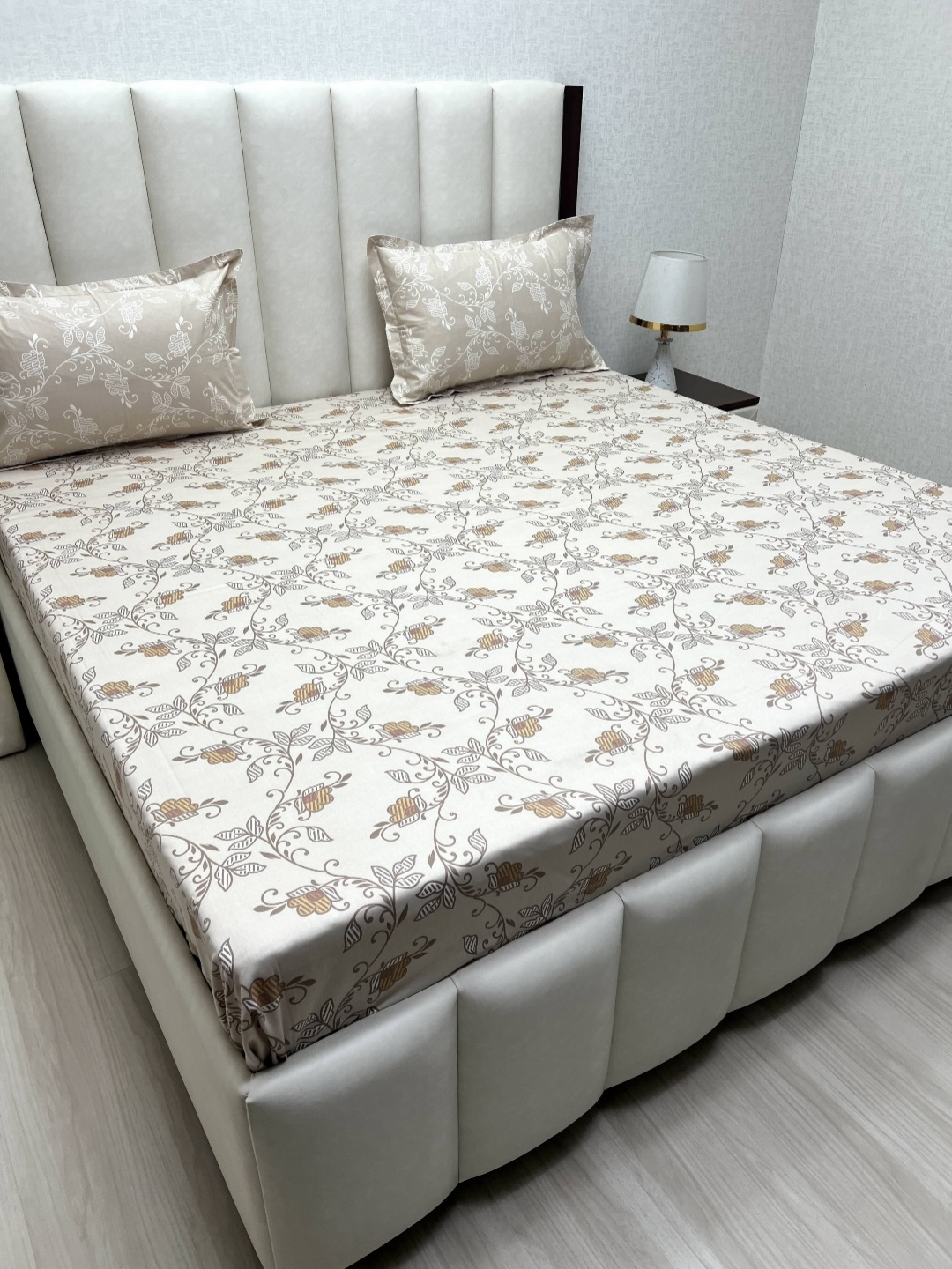 

Pure Decor Brown & White Floral 400 TC King Bedsheet with 2 Pillow Covers