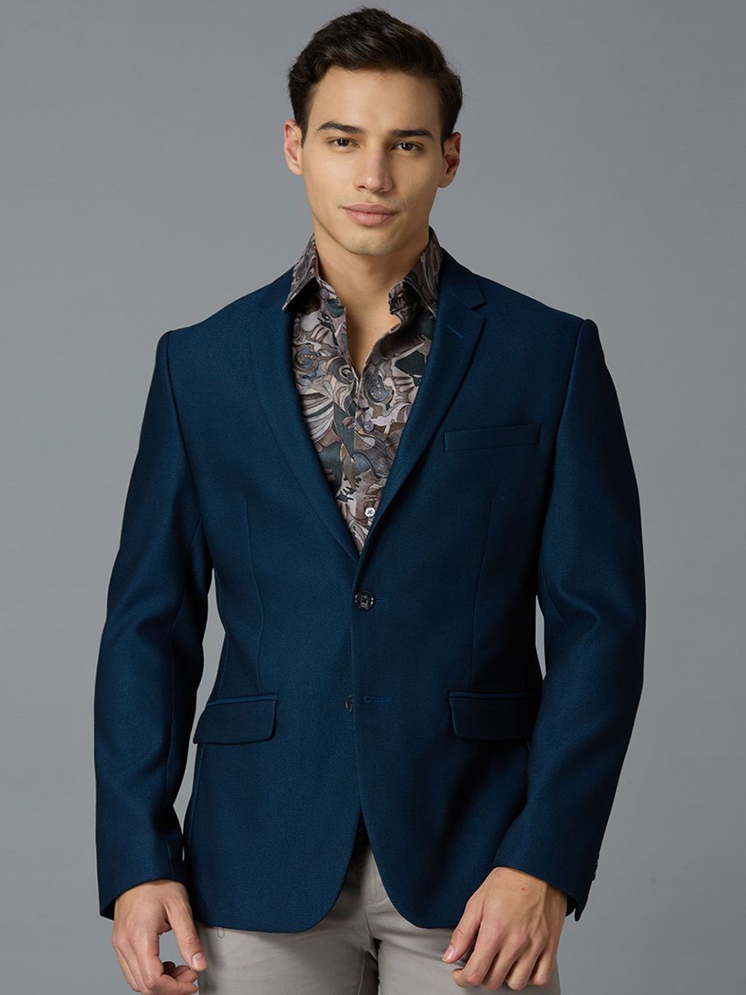 

Reid & Taylor Tailored-Fit Notched Lapel Single-Breasted Blazer, Blue