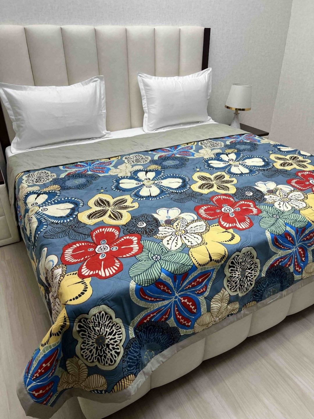 

Pure Decor Blue & Yellow Floral Printed Microfiber AC Room 150 GSM Double Bed Comforter