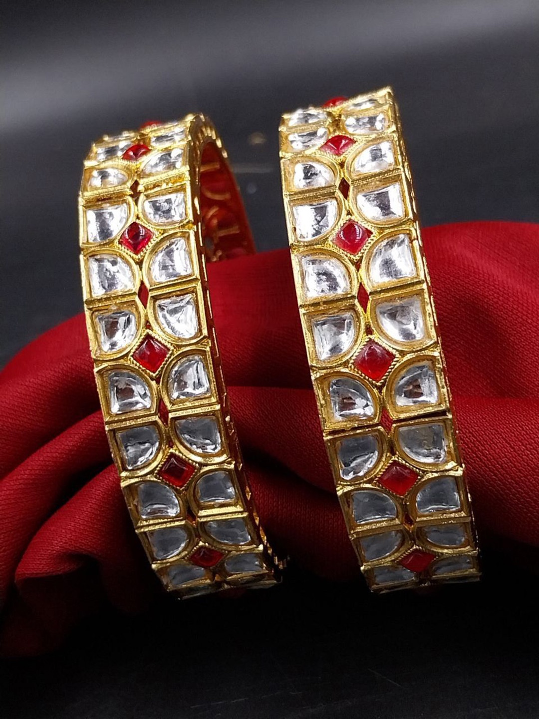 

AARNAA Set Of 2 Gold-Plated Kundan-Studded Bangles
