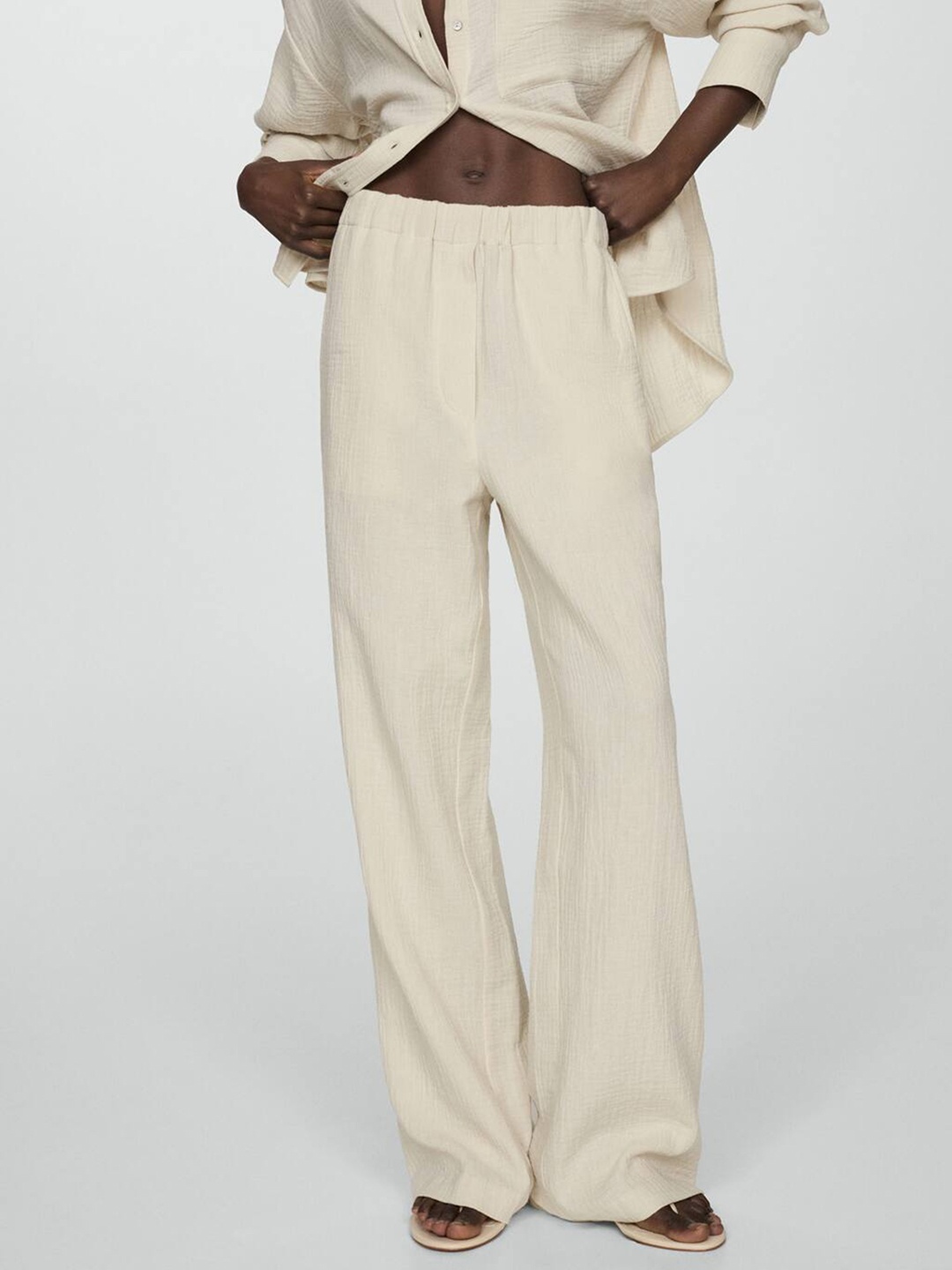 

MANGO Women Crinkled Wide-Leg Trousers, Cream