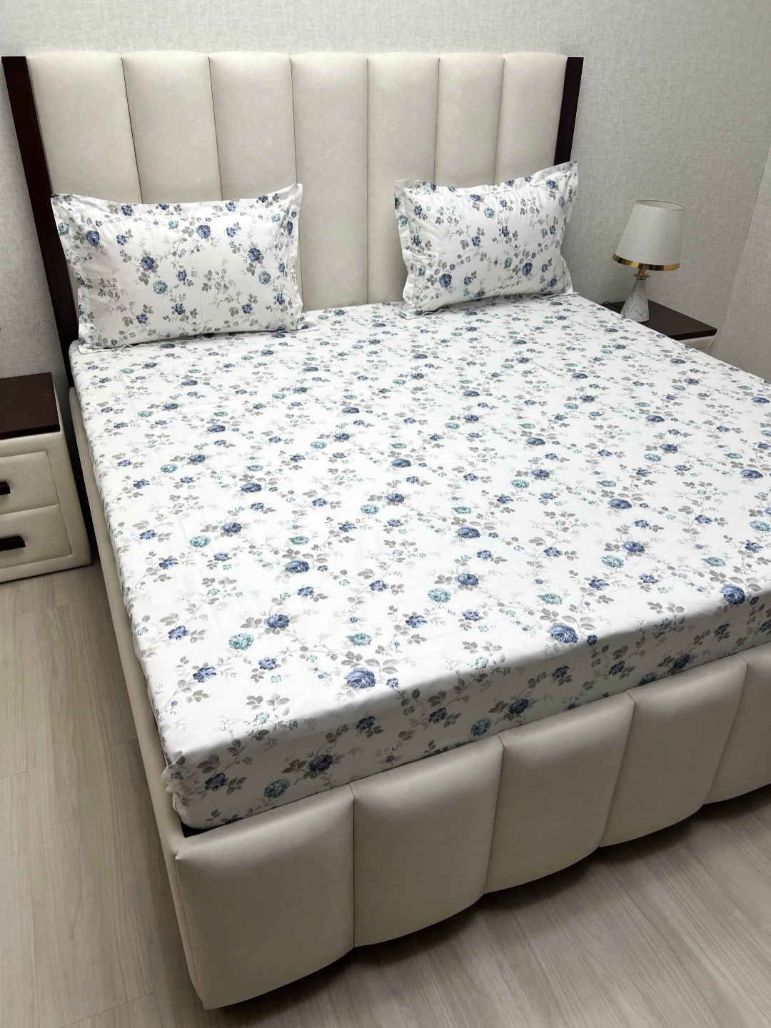 

Pure Decor White & Blue Floral 300 TC King Bedsheet with 2 Pillow Covers