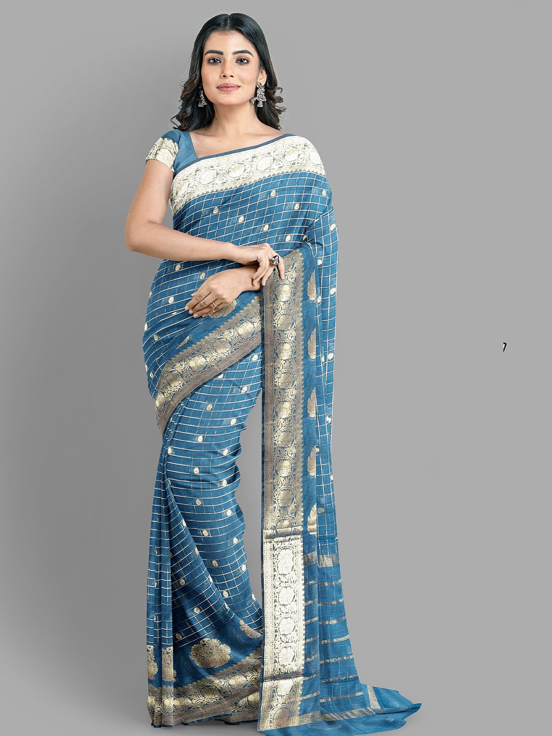 

The Chennai Silks Checked Zari Banarasi Saree, Blue