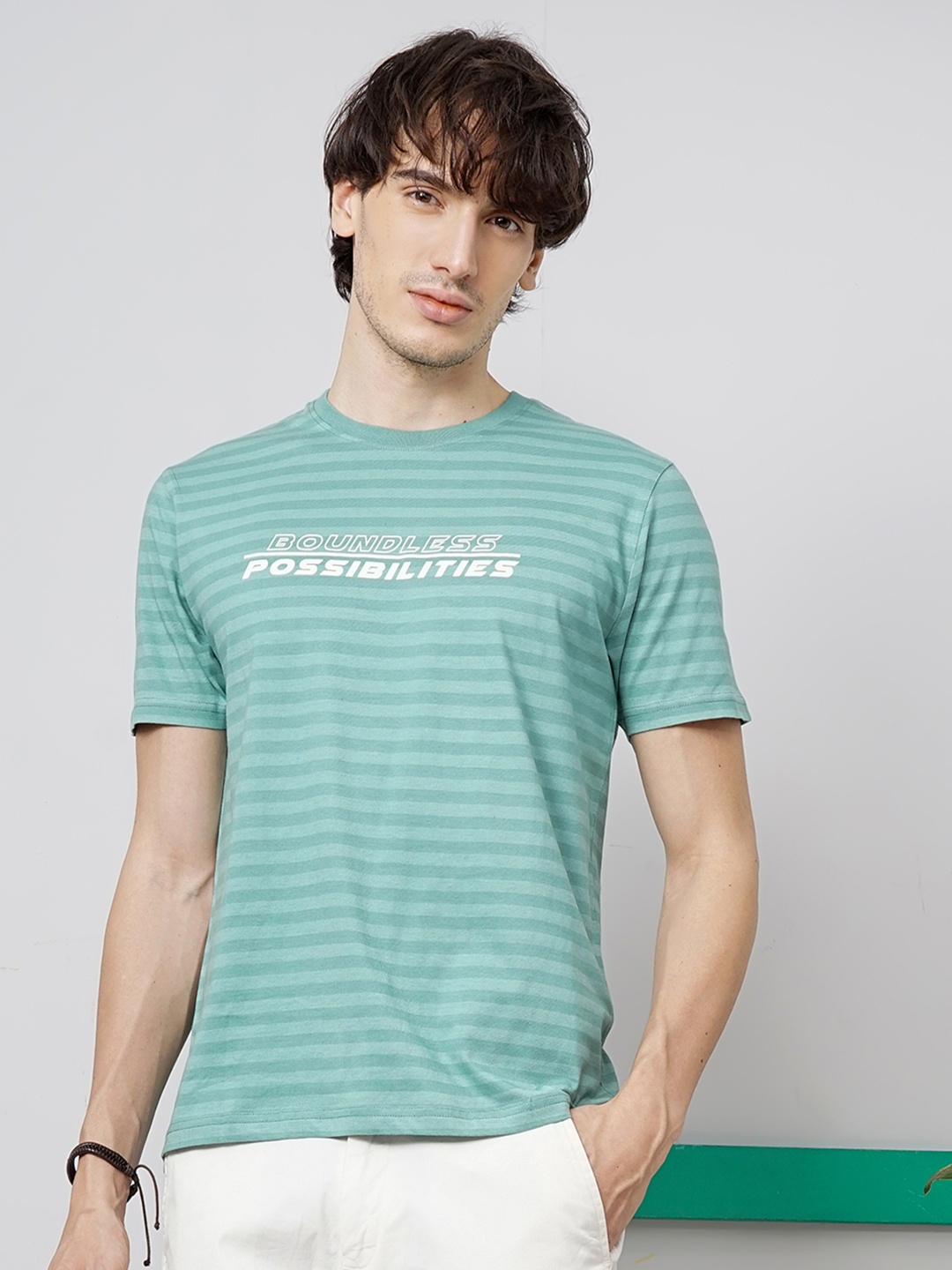 

Genoa Men Striped Slim Fit T-shirt, Green