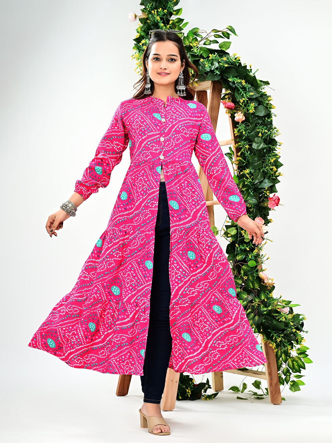 

VASUPRADA Bandhani Printed Front High Slit Mandarin Collar A-Line Kurta, Pink
