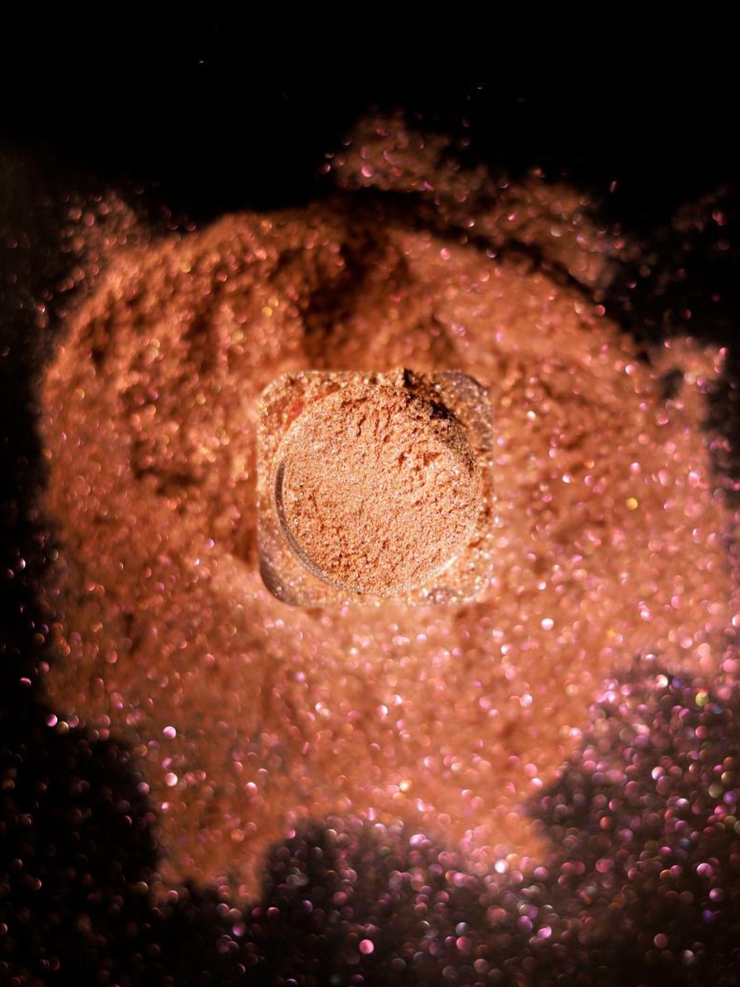 

TS COSMETICS Diamond Dust Powder Eyeshadow- 3 g - Pink Beam