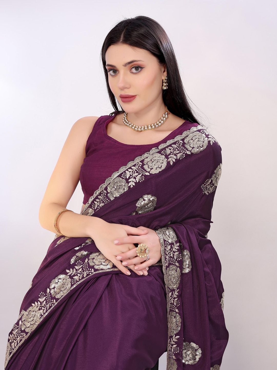 

HERE&NOW Embellished Sequinned Designer Saree, Purple