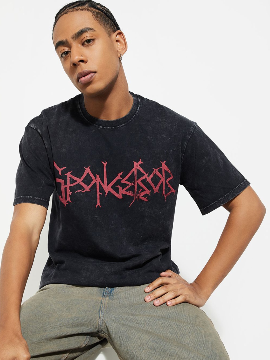 

max Men Printed Raw Edge T-shirt, Black