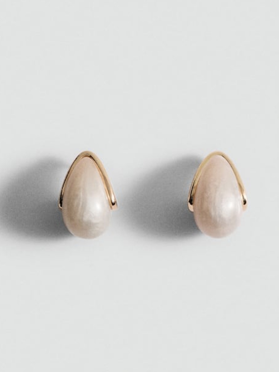 

MANGO Teardrop Shaped Studs, Off white