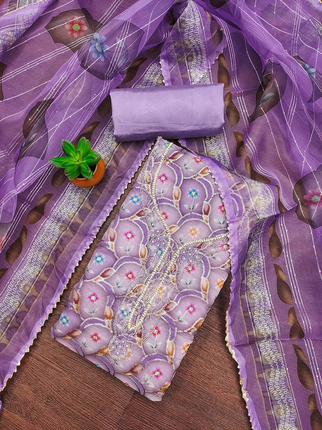 

SAINOOR Embroidered Organza Semi-Stitched Dress Material, Lavender