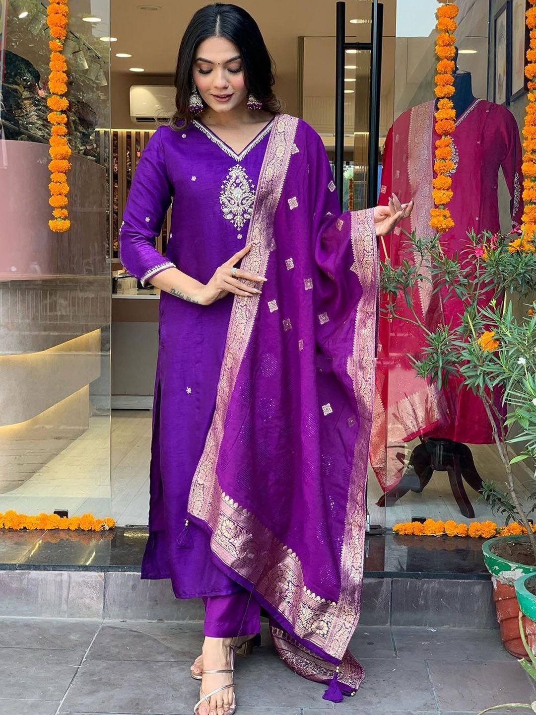 

ZEEPKART Ethnic Motifs Embroidered V-Neck Beads And Stones Kurta With Trouser & Dupatta, Purple