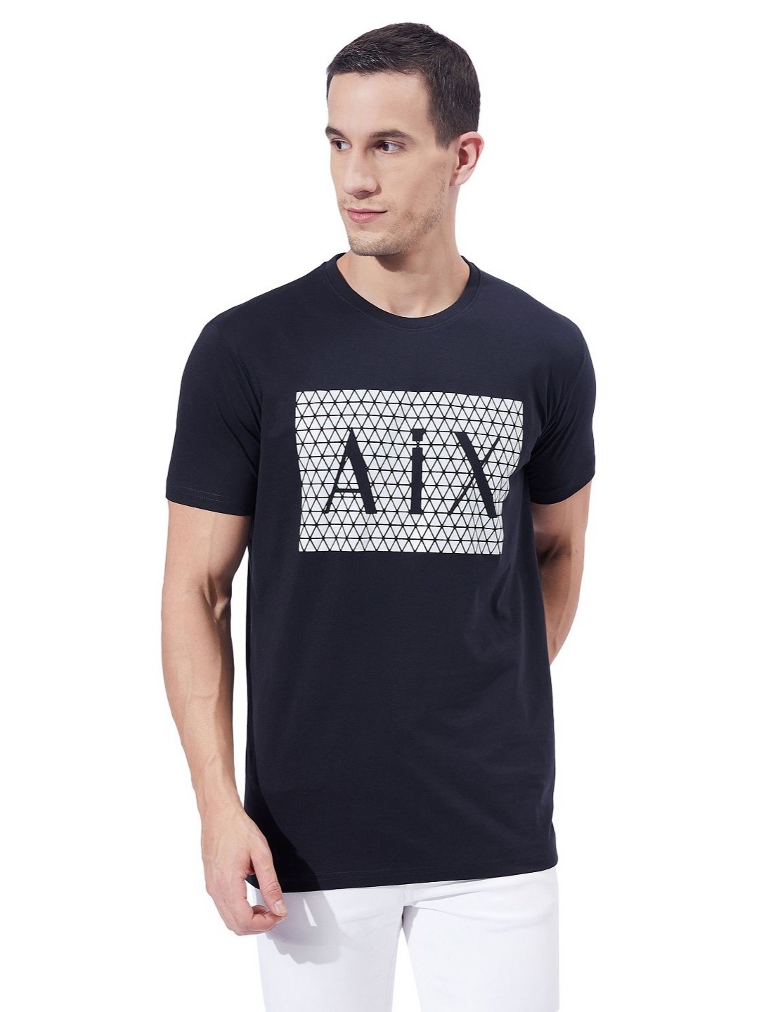 

Ben Martin Men Printed Applique Slim Fit T-shirt, Navy blue