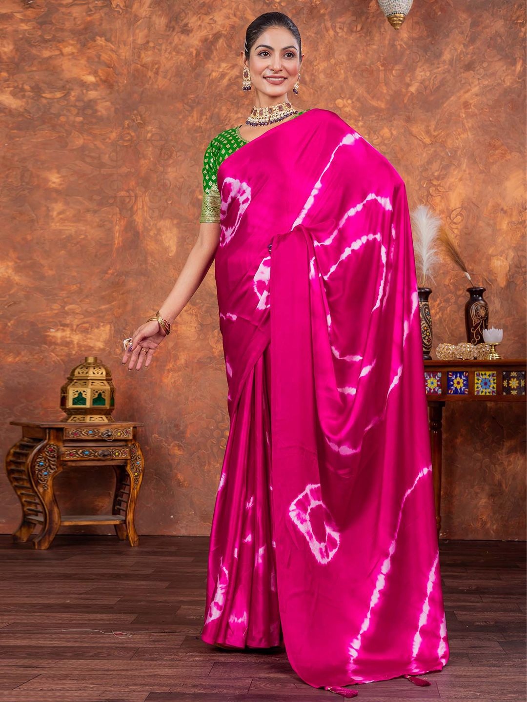 

Mitera Tie and Dye Satin Block Print Saree, Pink
