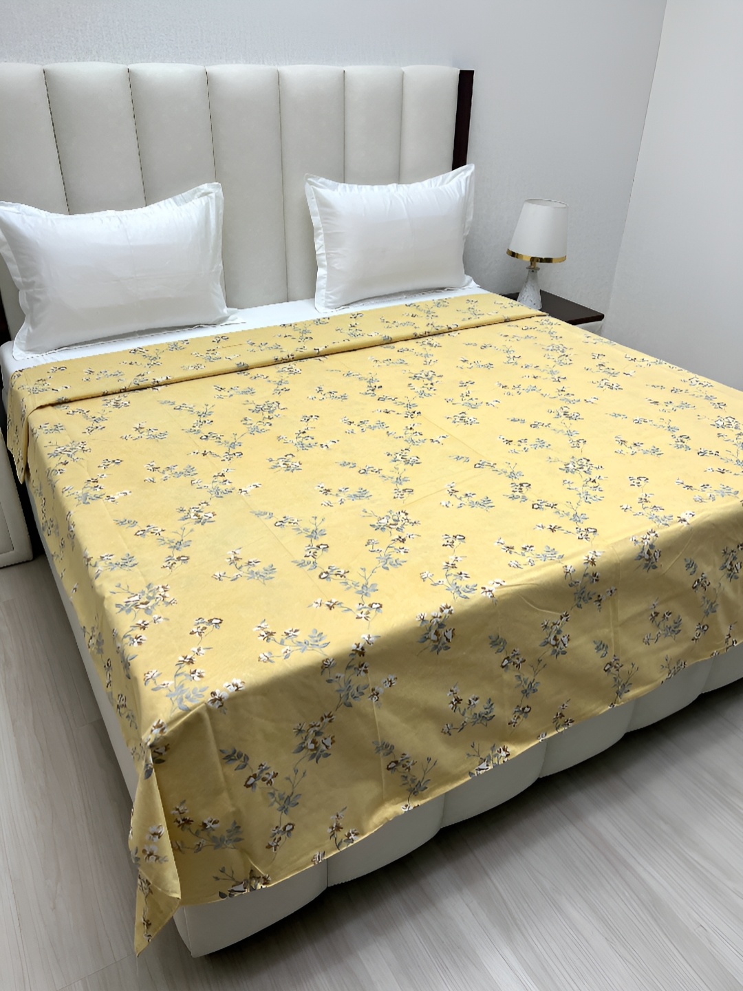 

Pure Decor Yellow & Grey Printed Cotton 260 TC King Duvet Cover
