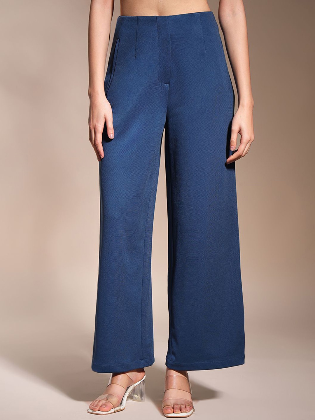

Zastraa Women Relaxed Straight Leg Straight Fit High-Rise Parallel Trousers, Blue