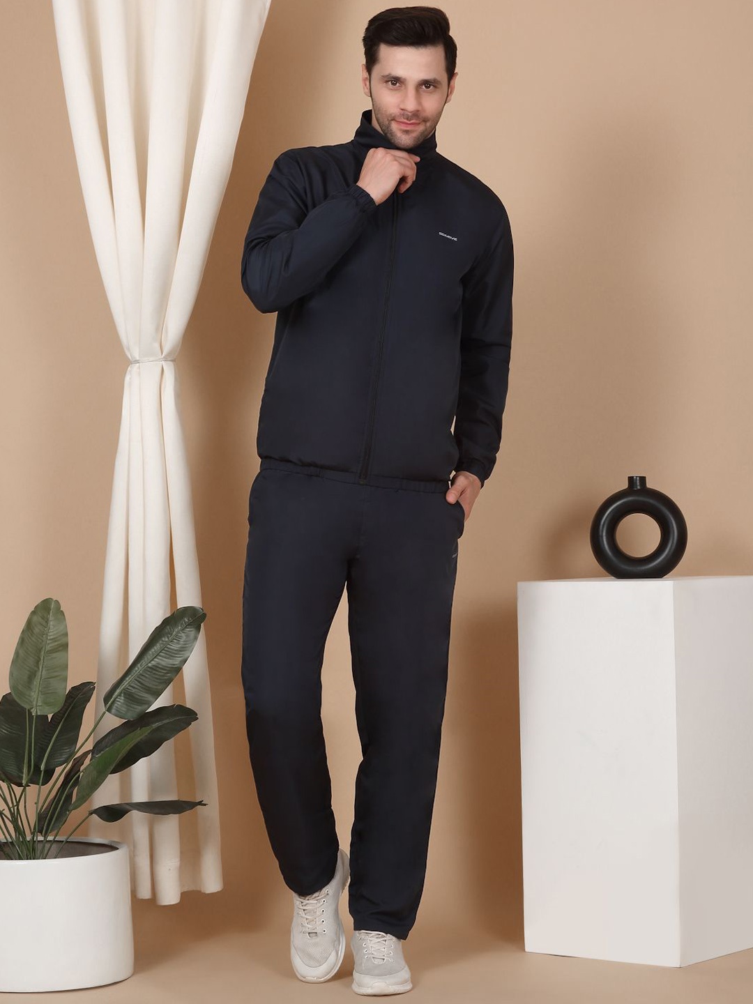 

Sweet Dreams Men Mock Collar Track Suit, Navy blue