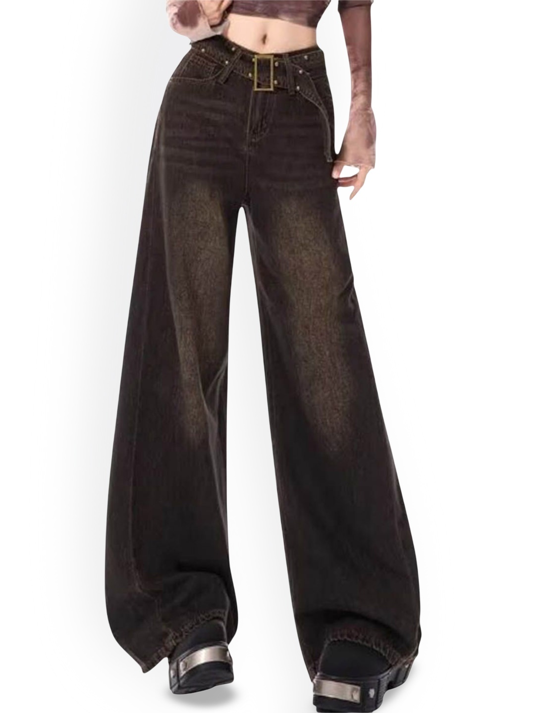 

StyleCast Women Low Distress Light Fade Jeans, Brown