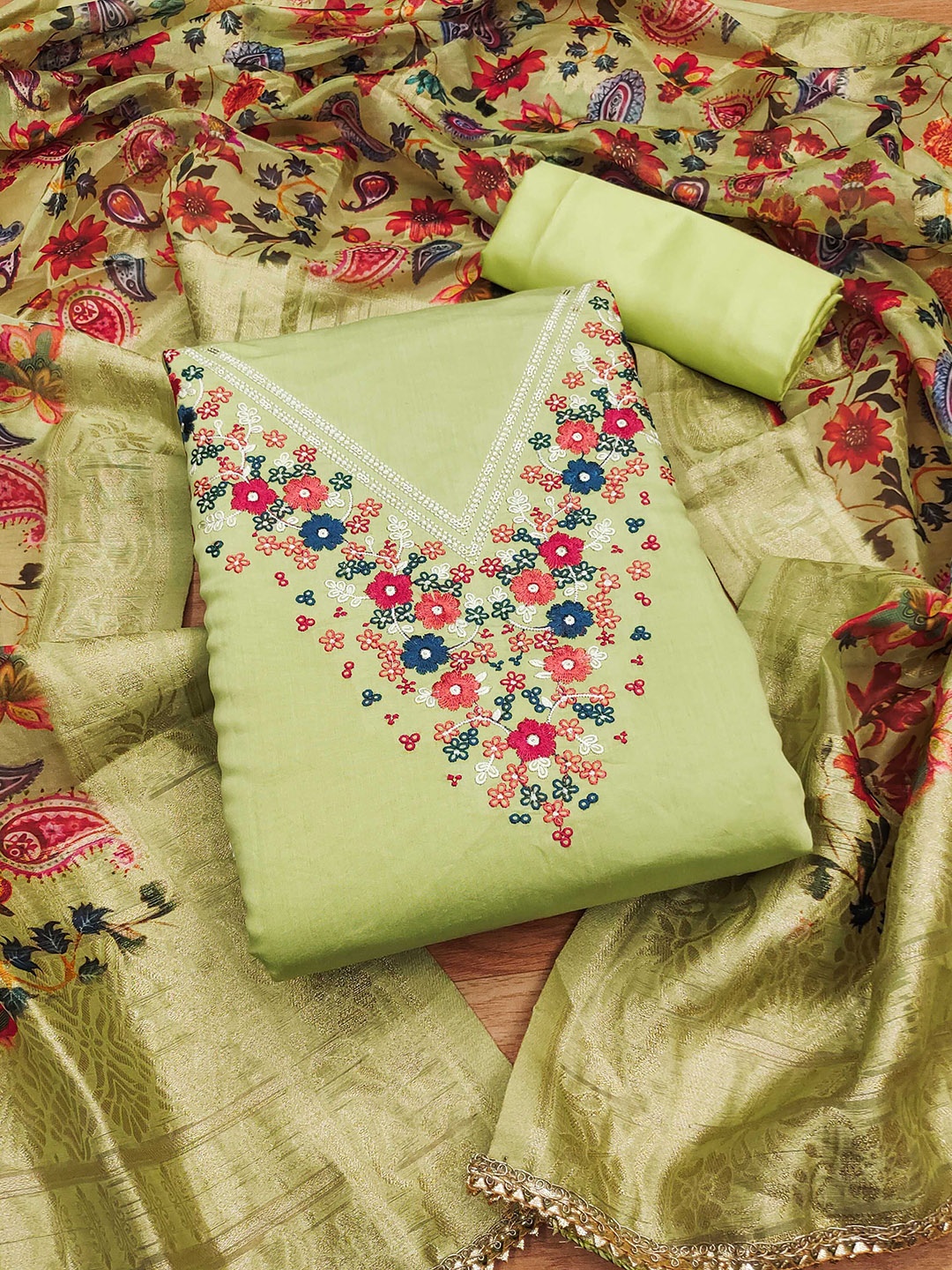

SAINOOR Embroidered Pure Silk Unstitched Dress Material, Green