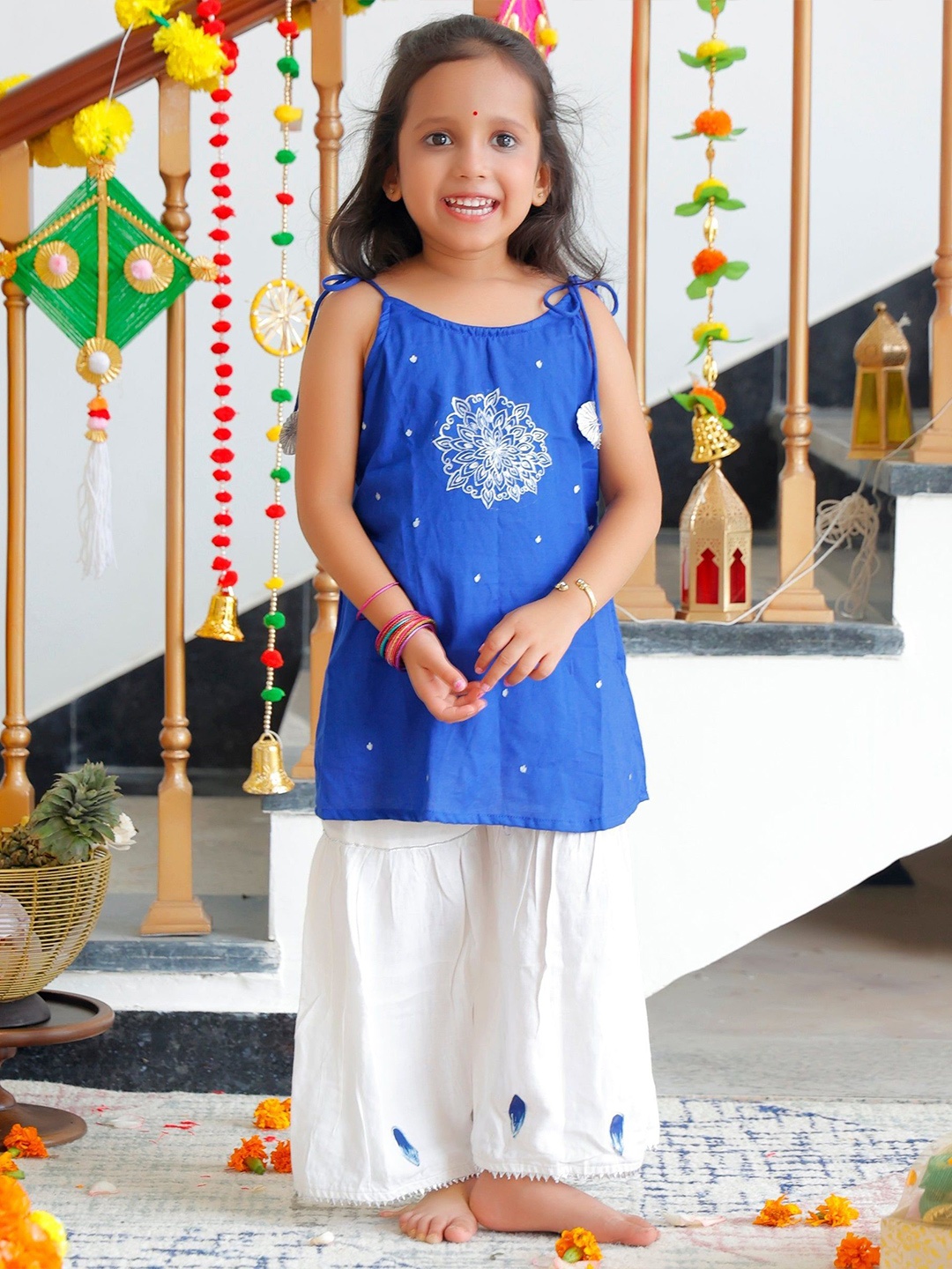 

Thread & Button Girls Floral Regular Kurta with Palazzos, Blue
