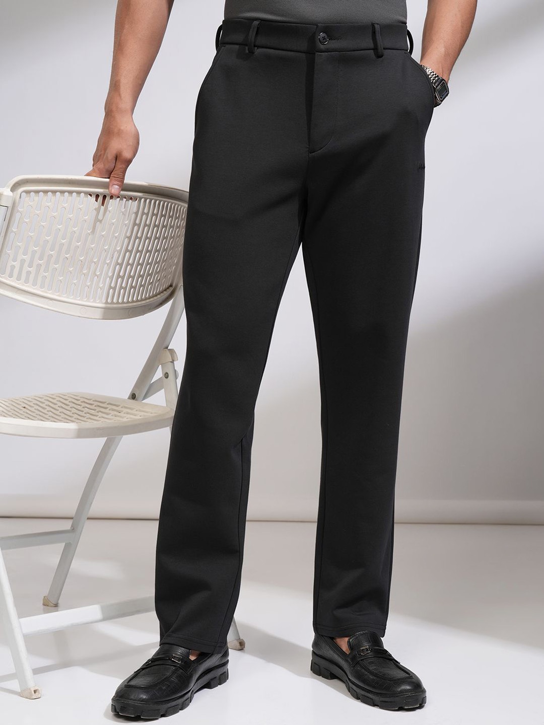 

HIGHLANDER Men Relaxed T Cut Sew Knitted Regular Trousers, Black