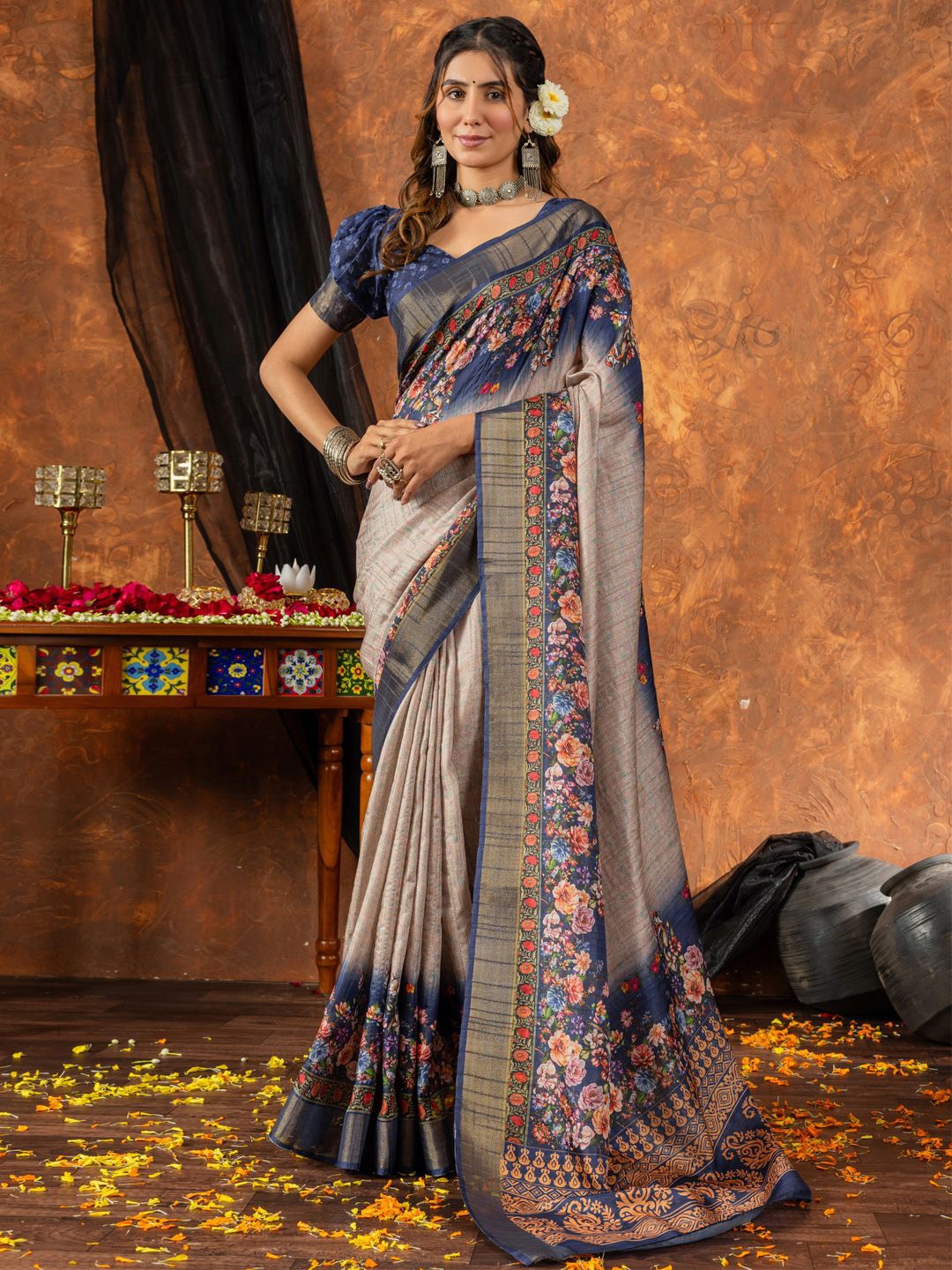 

Mitera Floral Silk Blend Sungudi Saree, Cream