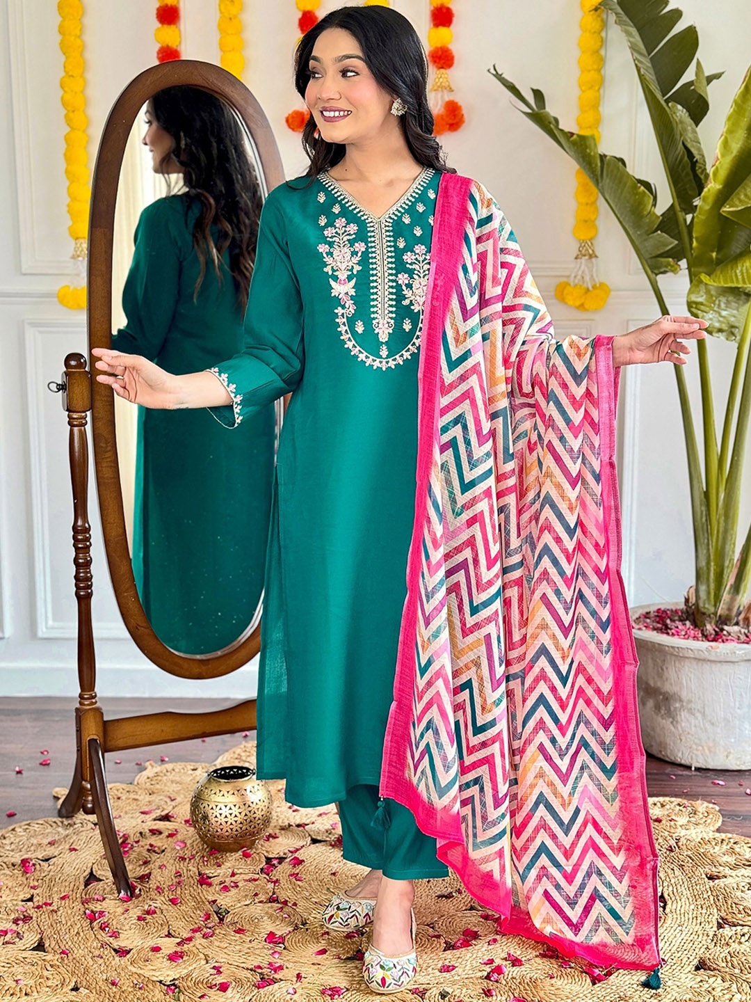 

NIZA FASHION Women Floral Embroidered Regular Chanderi Silk Kurta with Trousers & With Dupatta, Turquoise blue