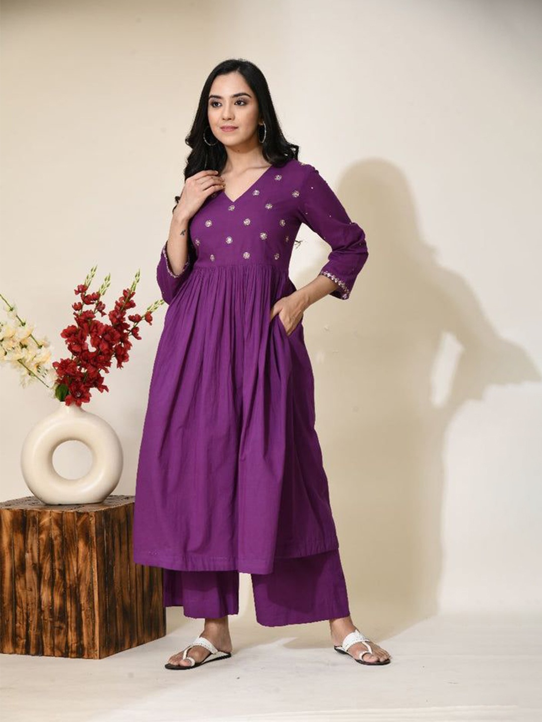 

SEEDS OF FUSION Sequinned Work V-Neck Pure Cotton Anarkali Kurta, Purple