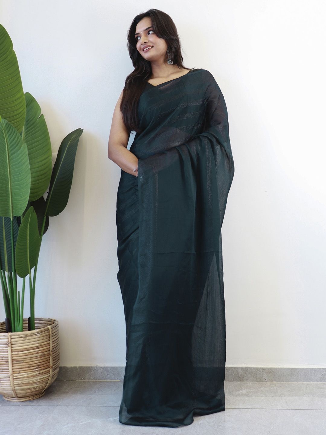 

Mitera Striped Poly Georgette Ready to Wear Saree, Teal