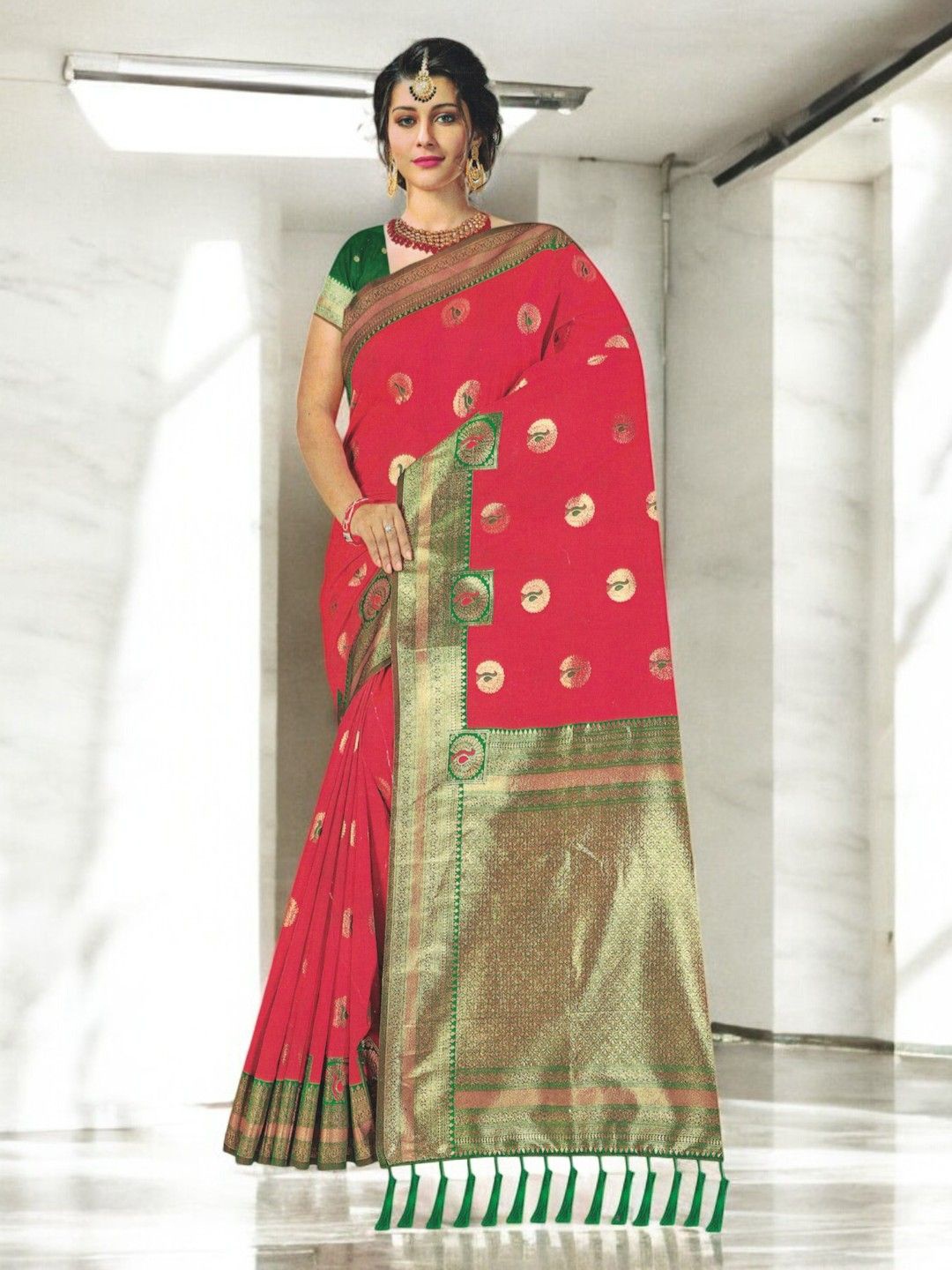 

SHOPPKEE Ethnic Motifs Zari Silk Blend Paithani Saree, Red